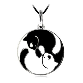 YIN-YANG-TWINS-CATS-FELINE-MEDAL-COLLAR-CHARM-PENDANT-NECKLACE-0